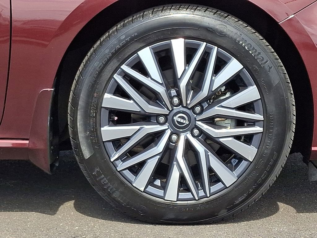 Certified 2023 Nissan Altima 2.5 SV FWD image 7