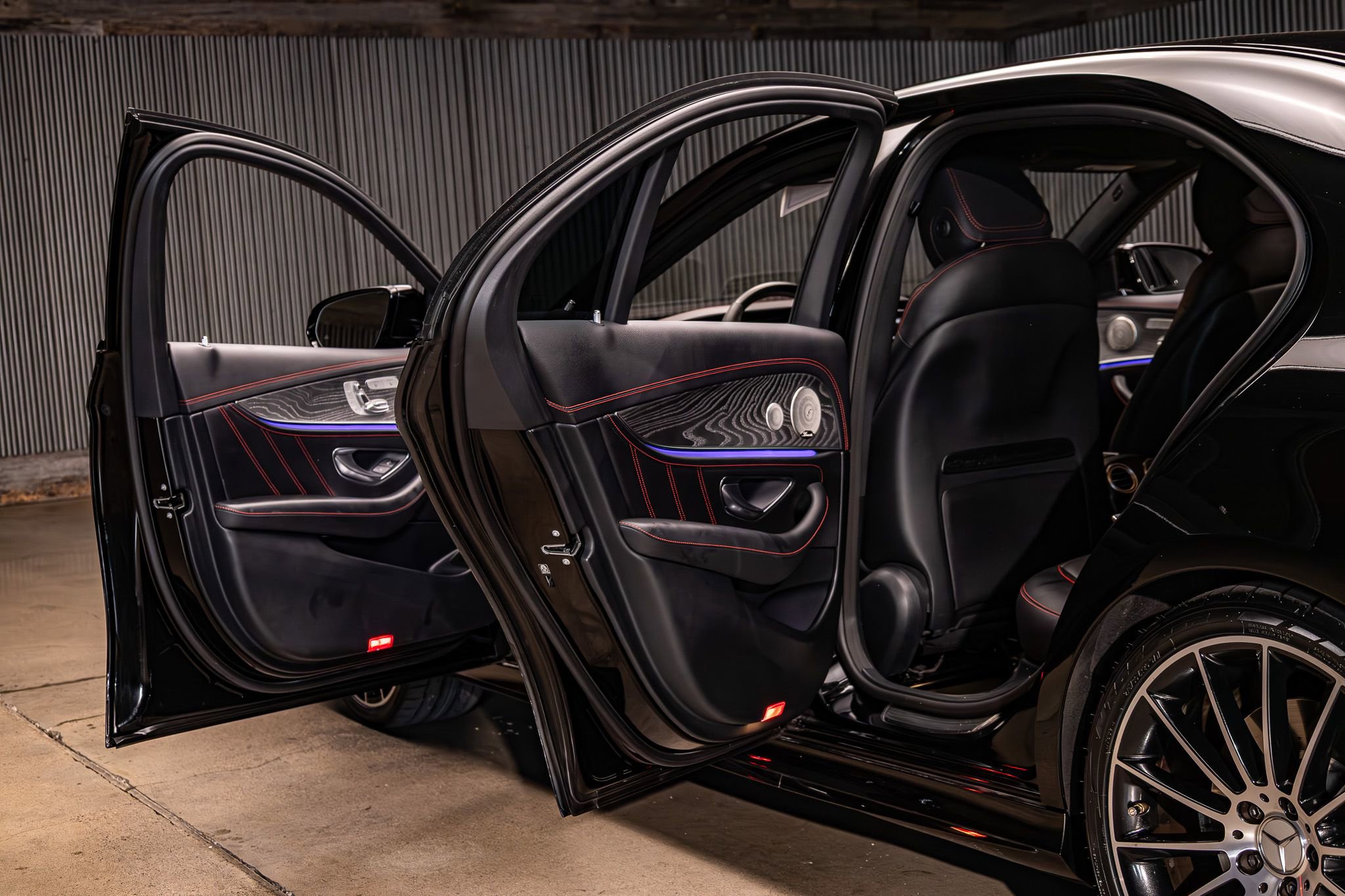 Used 2023 Mercedes-Benz E 53 AMG 4MATIC Sedan w/ Driver Assistance Package image 27