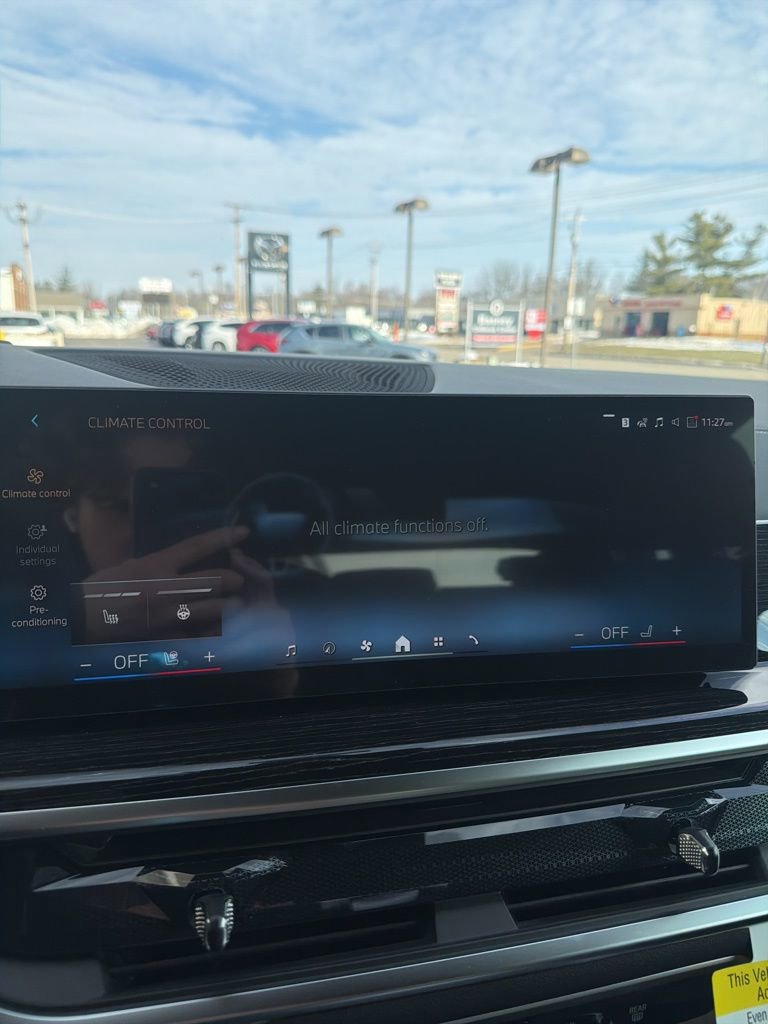 New 2026 BMW X5 xDrive40i w/ M Sport Package image 34