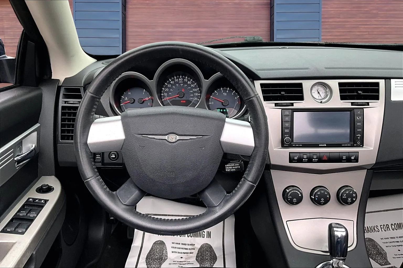 Used 2010 Chrysler Sebring Touring w/ Special Touring Group image 5