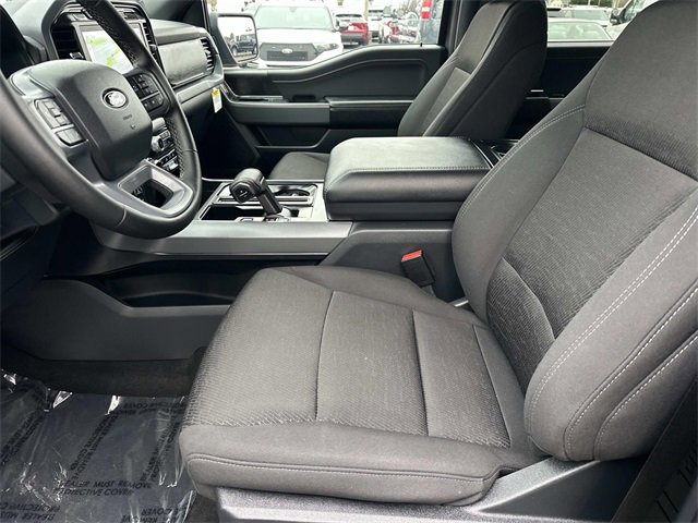 Used 2025 Ford F150 XLT w/ Equipment Group 302A MID image 22