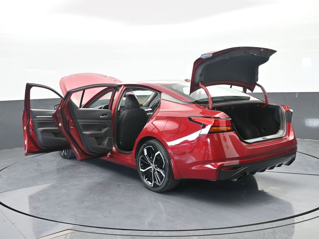 Used 2024 Nissan Altima 2.5 SR image 74