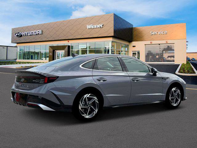 New 2026 Hyundai Sonata SEL FWD image 8