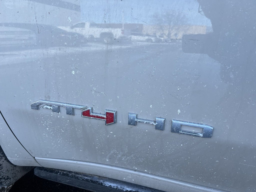 New 2026 GMC Sierra 2500 AT4 w/ AT4 Premium Plus Package image 9