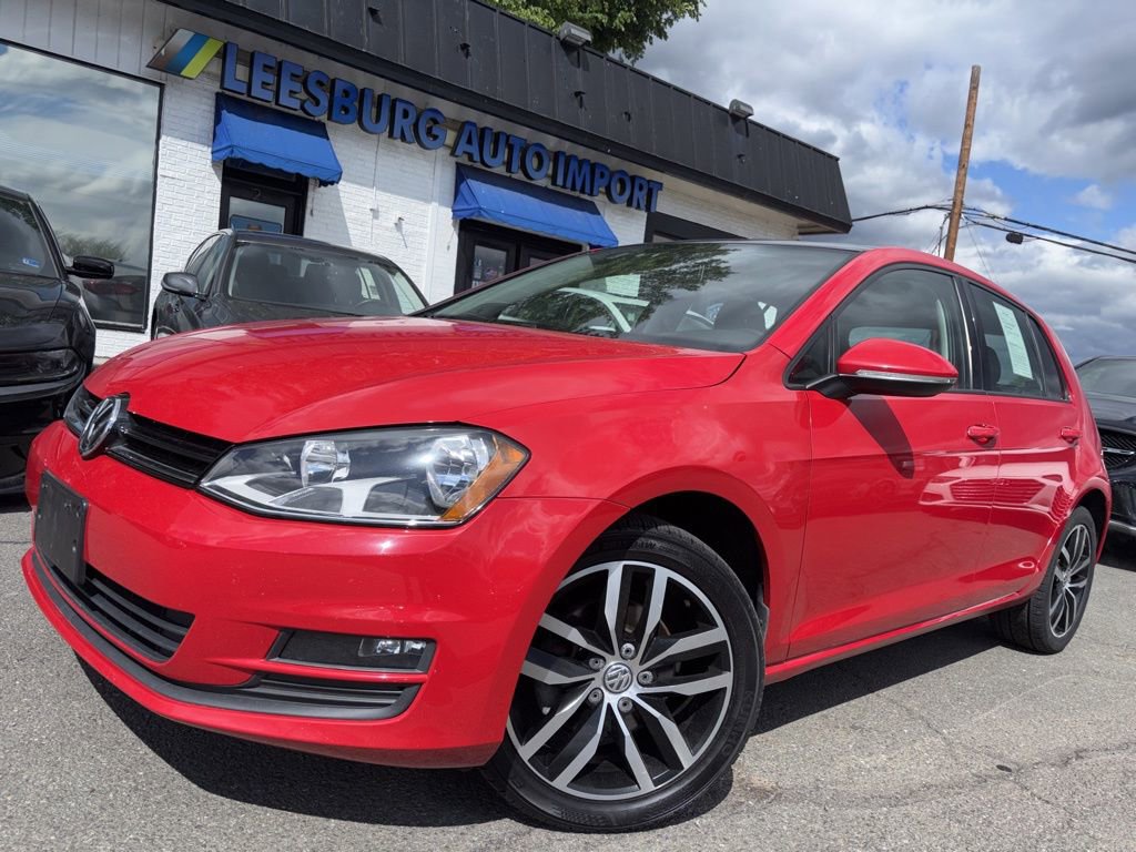 Used 2016 Volkswagen Golf SE FWD image 2