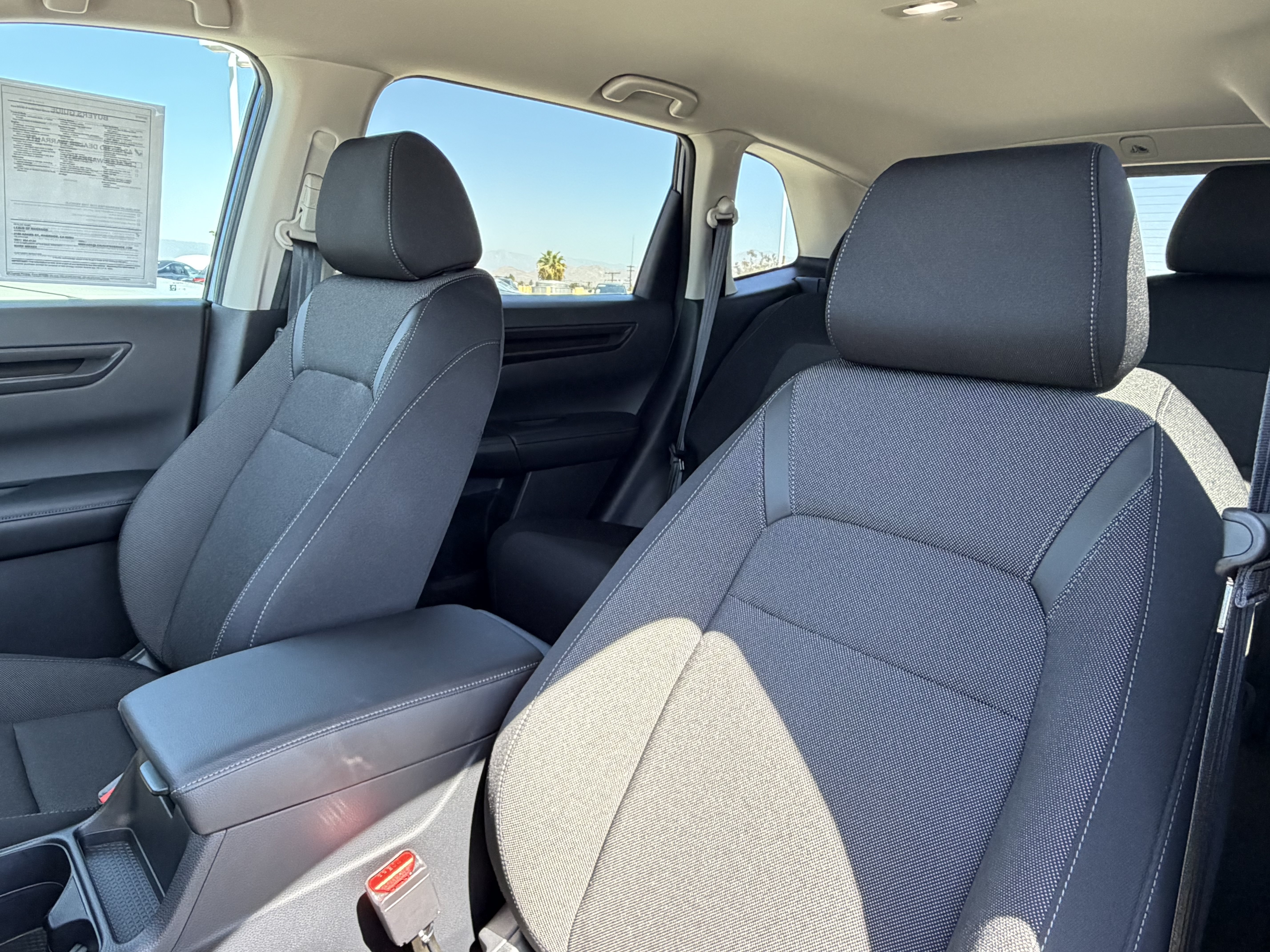 Used 2025 Honda CR-V LX image 21