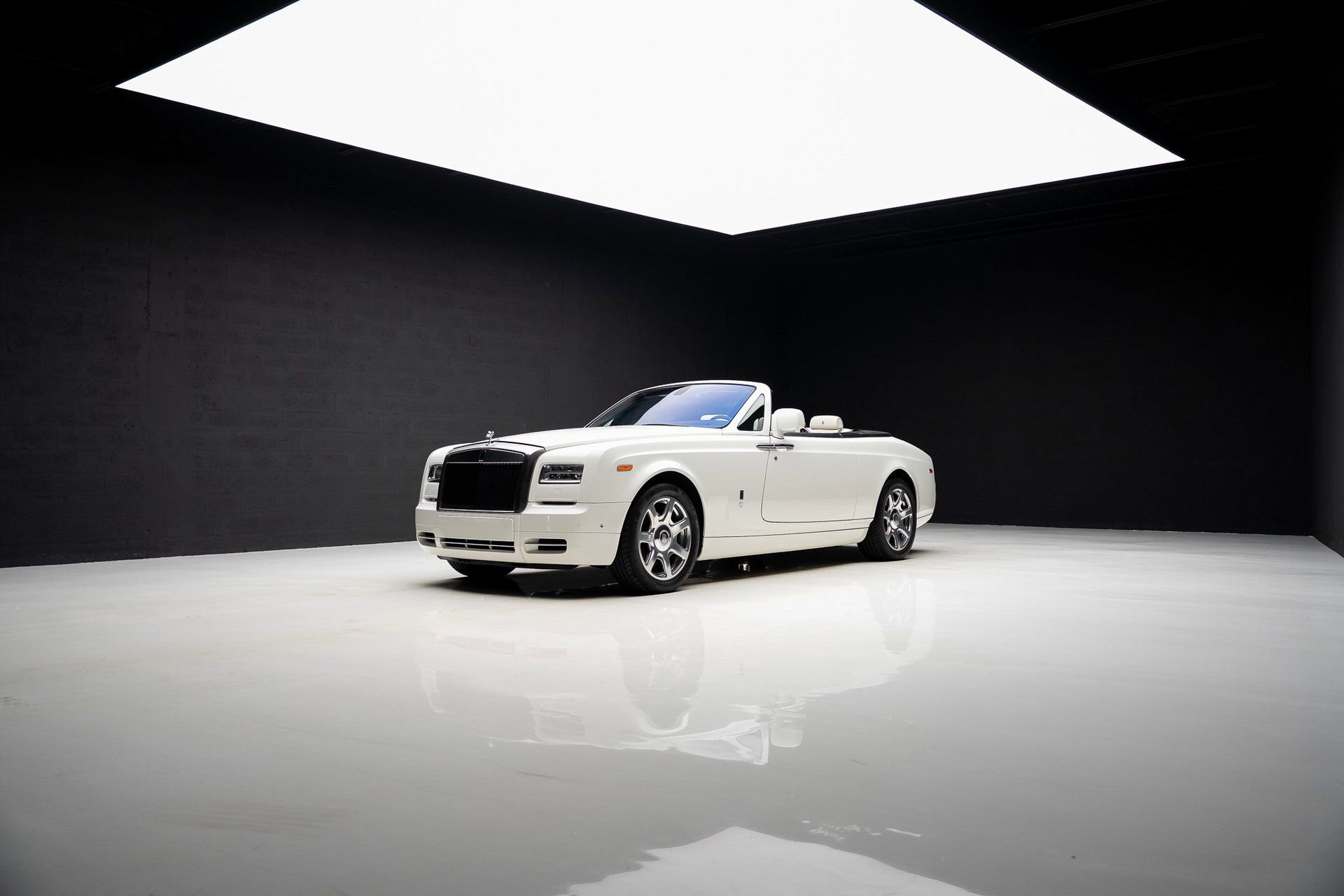 Used 2013 Rolls-Royce Phantom Drophead Coupe image 81