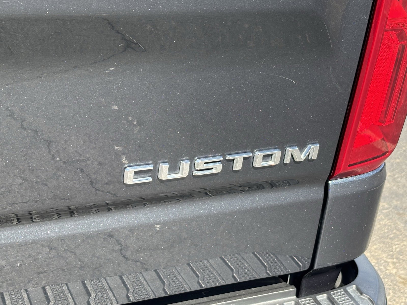 Used 2021 Chevrolet Silverado 1500 Custom image 16