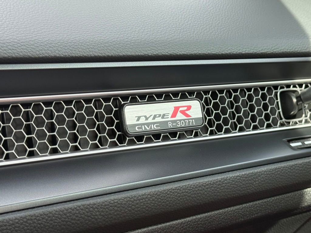Used 2024 Honda Civic Type R image 33