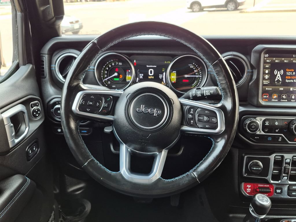 Used 2021 Jeep Wrangler Unlimited Rubicon 4xe w/ Steel Bumper Group AWD/4WD image 13