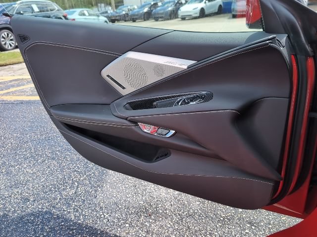 Used 2020 Chevrolet Corvette Stingray Preferred Cpe w/ 2LT Preferred Equipment Group RWD image 28
