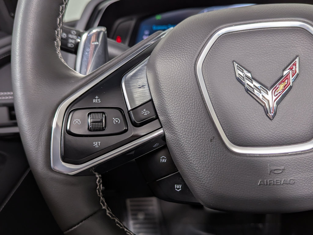 Used 2024 Chevrolet Corvette Stingray Preferred Conv w/ Z51 Performance Package RWD image 29