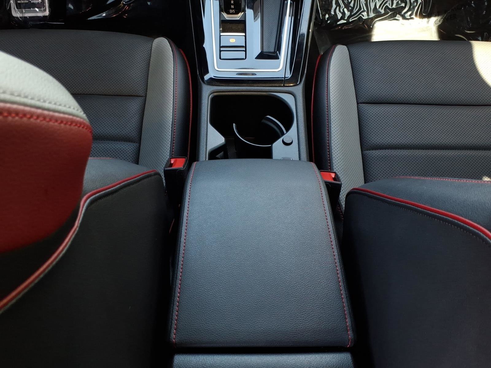 Certified 2023 Volkswagen GTI SE image 24