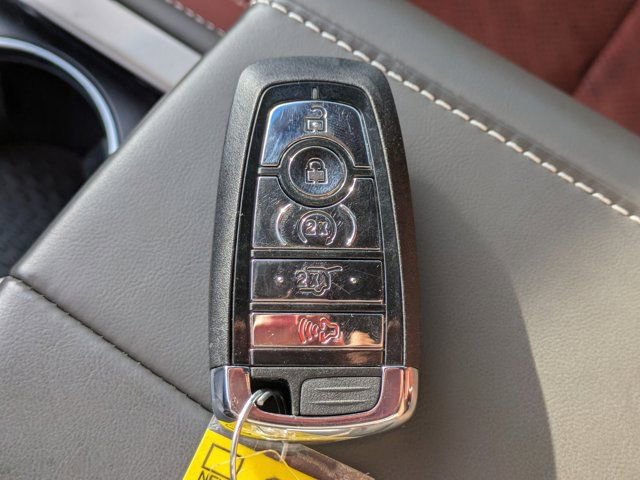 Used 2024 Lincoln Nautilus Black Label AWD/4WD image 24