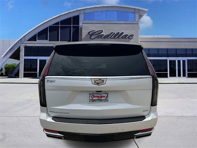 Used 2024 Cadillac Escalade Premium Luxury Platinum w/ Heavy-Duty Trailer Package image 5