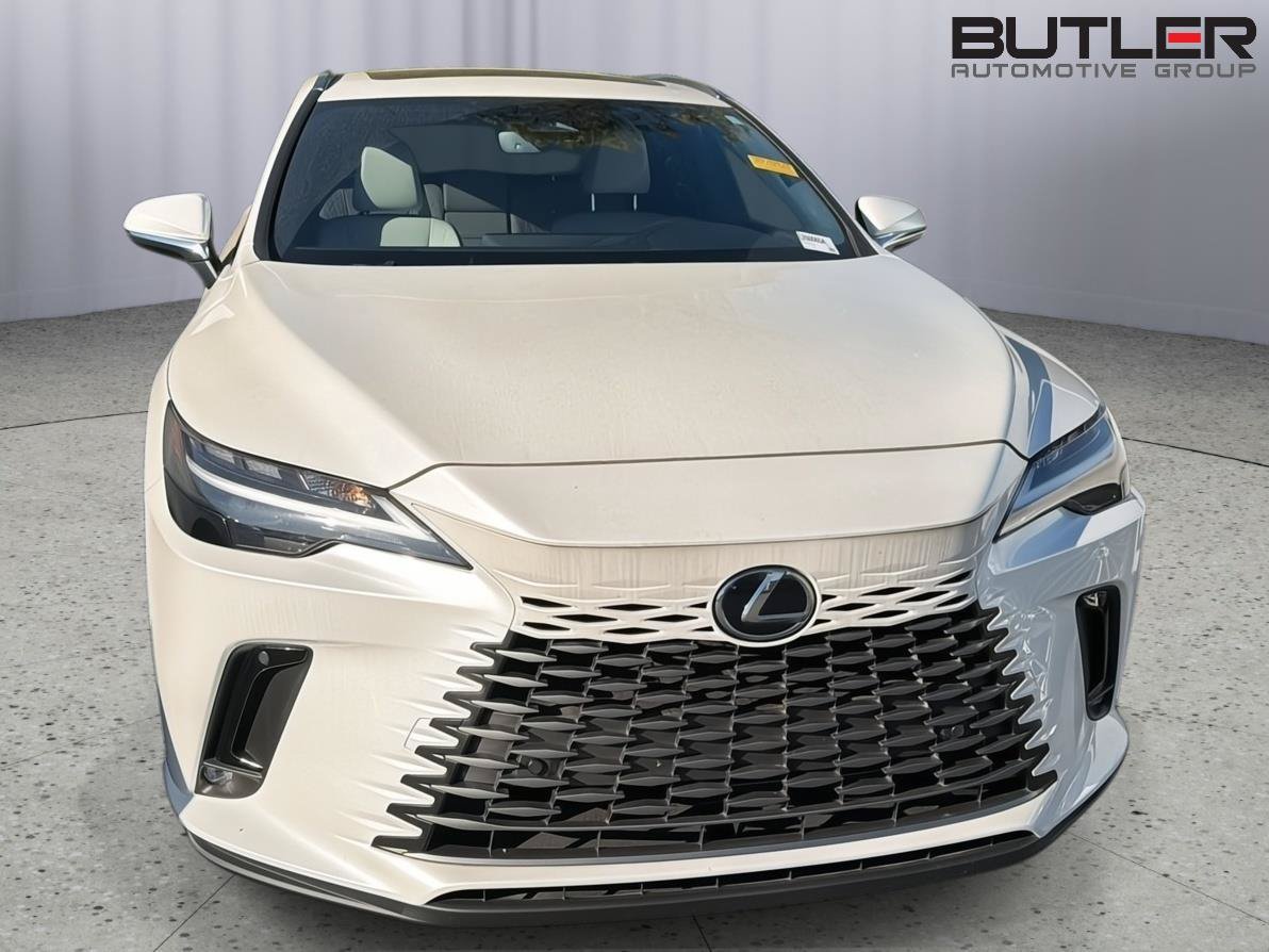Used 2024 Lexus RX 350 Premium w/ Cold Area Package FWD image 4
