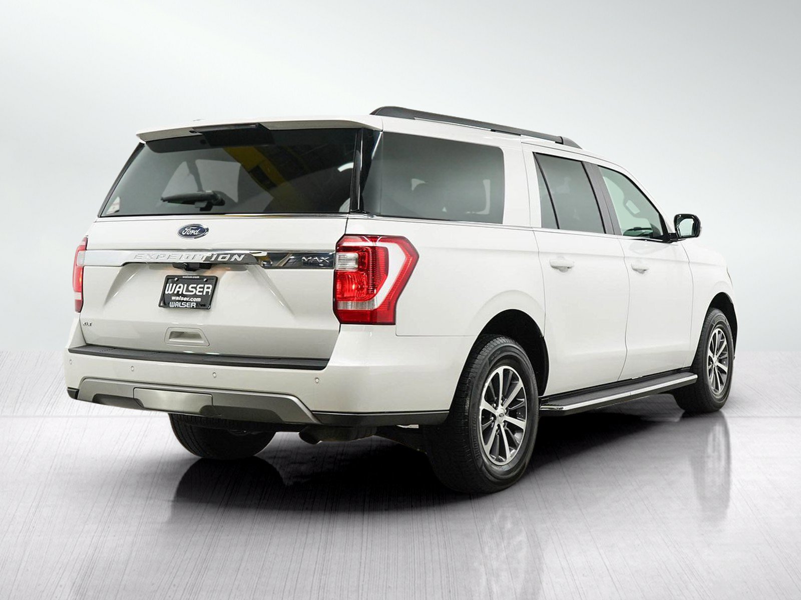 Used 2021 Ford Expedition Max XLT AWD/4WD image 5
