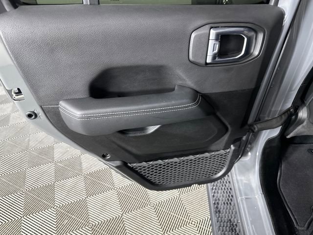 Used 2023 Jeep Wrangler Unlimited Sahara w/ Cold Weather Group AWD/4WD image 14