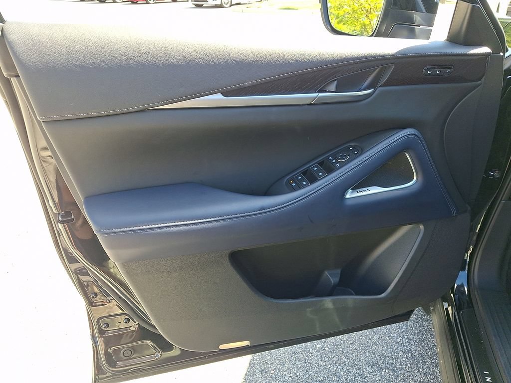 Used 2026 INFINITI QX60 Sport w/ Dark Cargo Package AWD/4WD image 12