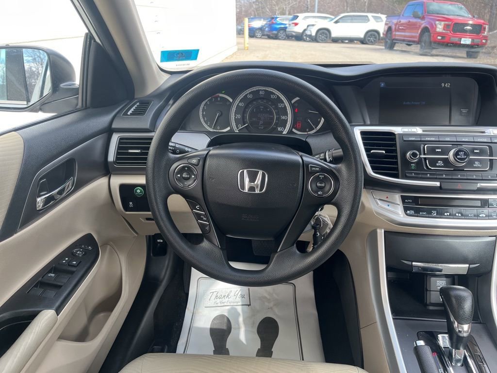Used 2015 Honda Accord LX image 13