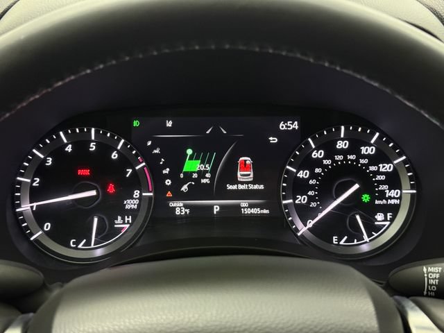 Used 2021 Toyota Highlander XLE FWD image 16