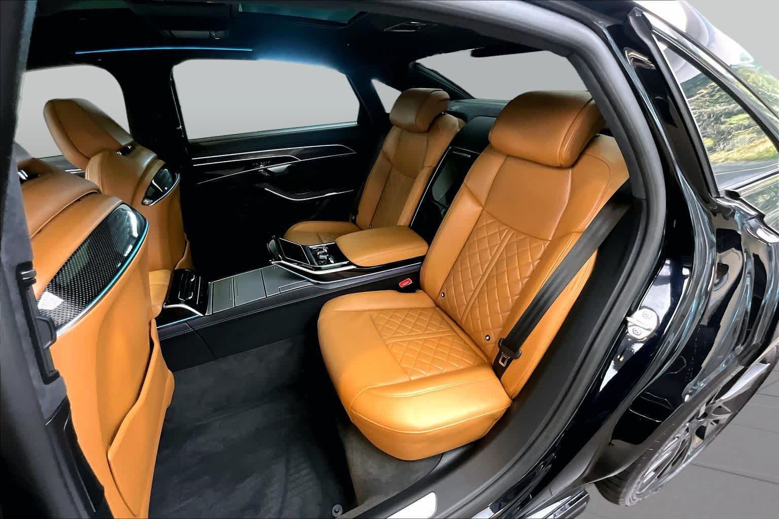 Certified 2025 Audi S8 AWD/4WD image 20