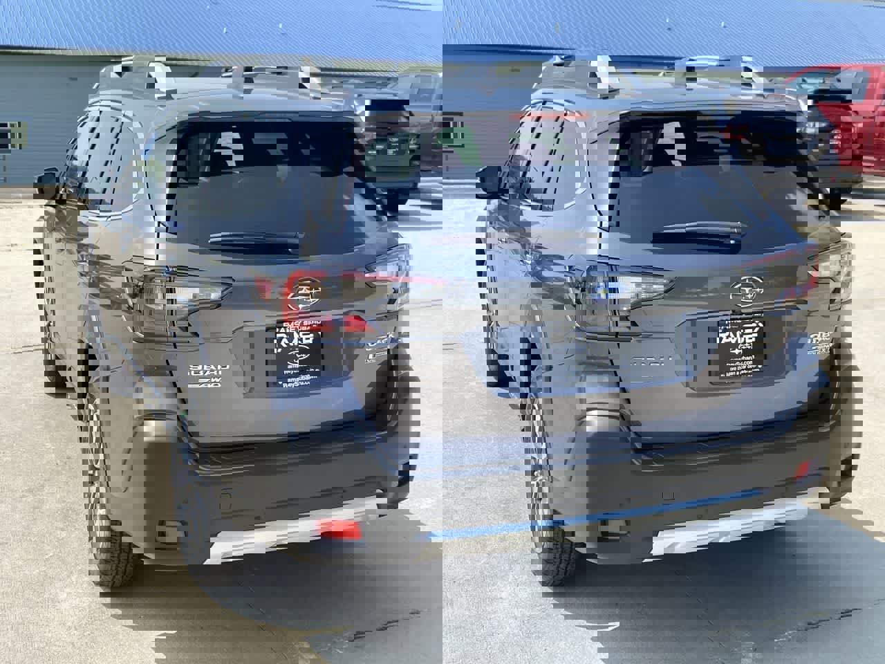 New 2025 Subaru Outback Touring XT image 4