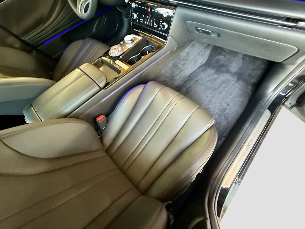 Used 2025 Genesis G80 2.5T AWD/4WD image 33