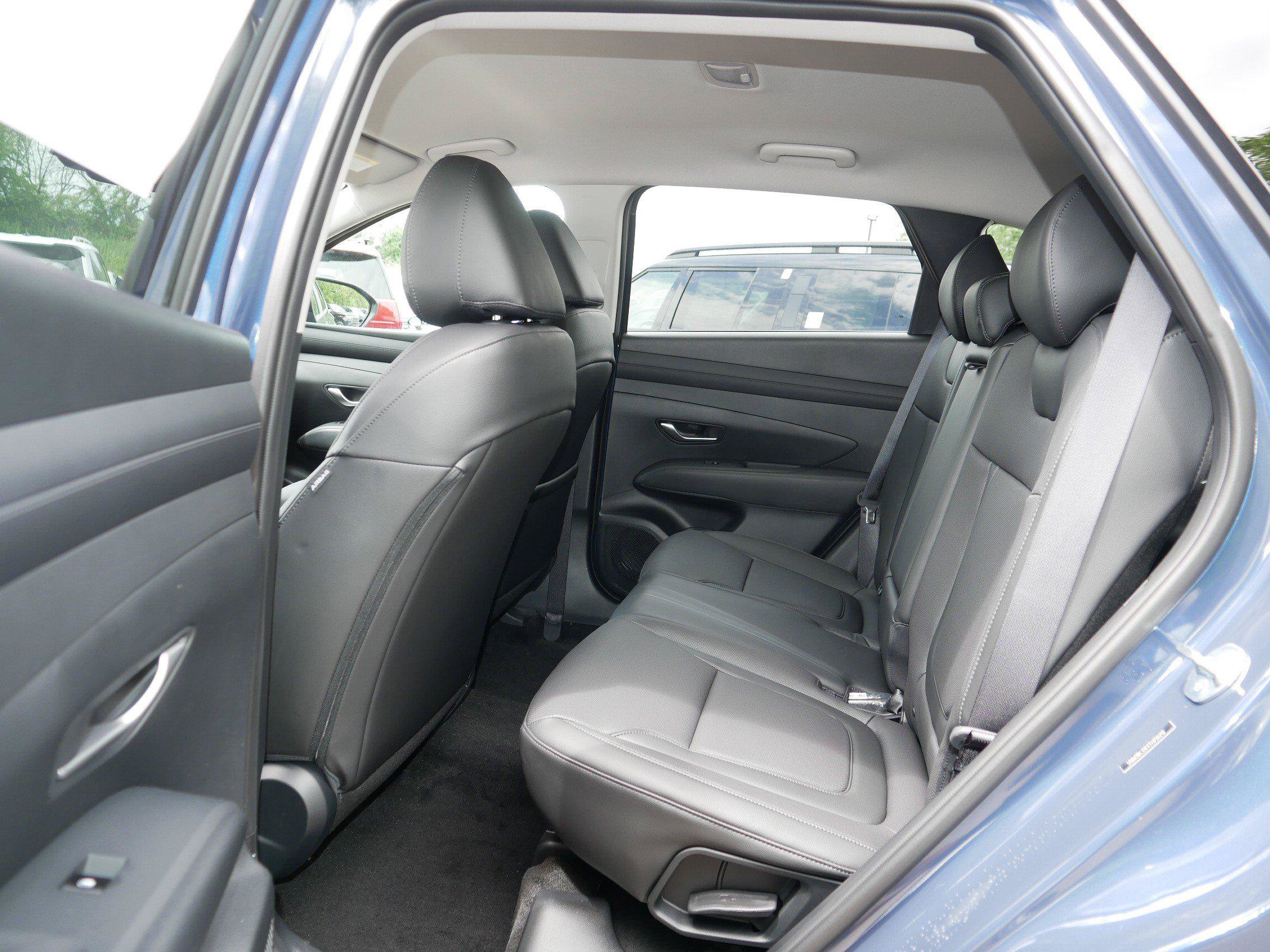 New 2026 Hyundai Tucson SEL Plus AWD/4WD image 6