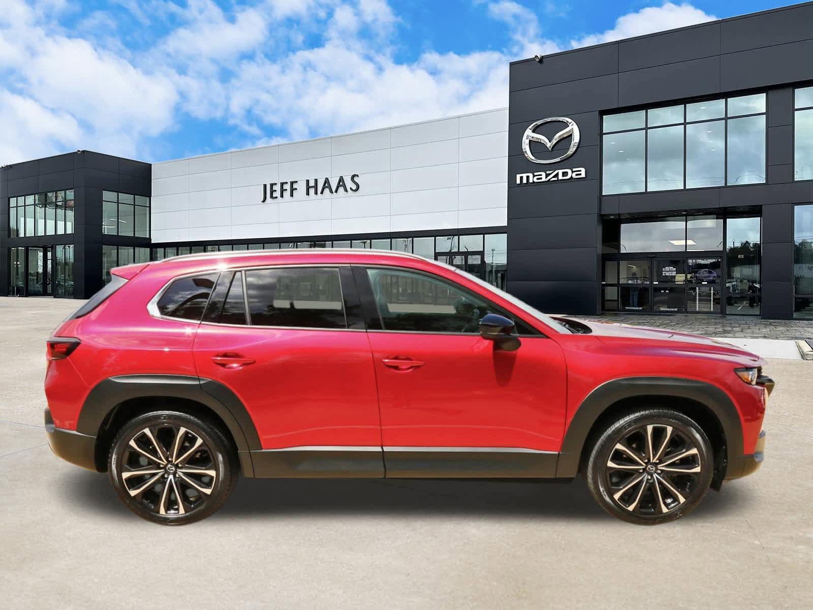 Used 2025 MAZDA CX-50 AWD 2.5 S w/ Premium Plus Pkg image 5