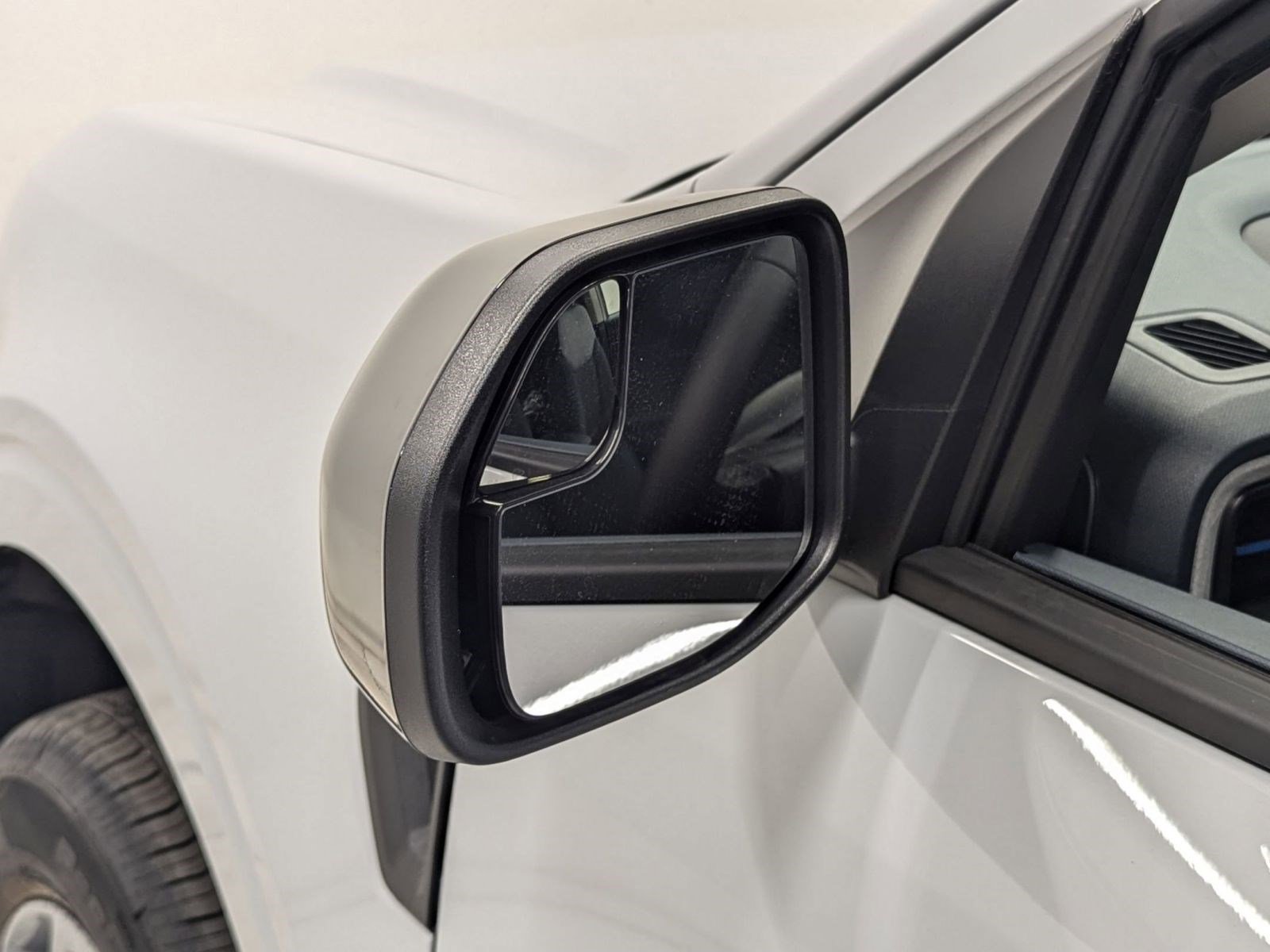 New 2025 Ford Maverick XLT w/ XLT Luxury Package image 36