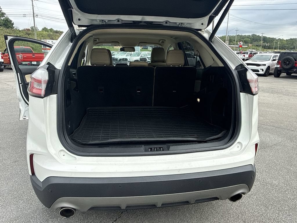 Used 2020 Ford Edge SEL w/ Convenience Package AWD/4WD image 40