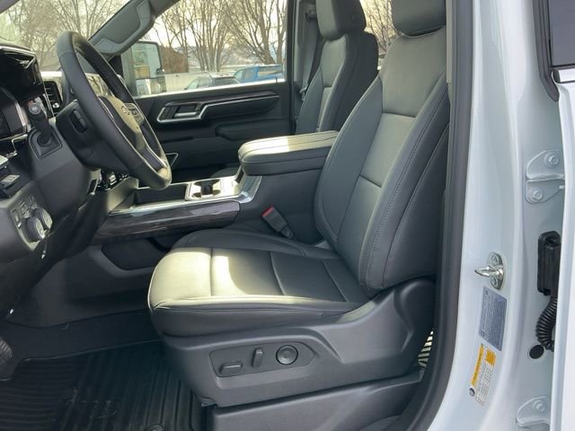 New 2026 Chevrolet Silverado 3500 LTZ w/ LTZ Plus Package image 13