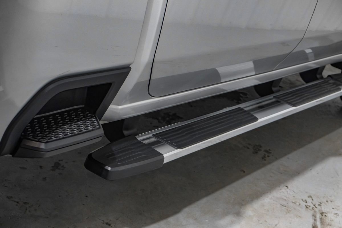 Used 2021 Chevrolet Silverado 3500 High Country w/ Snow Plow Prep/Camper Package image 56