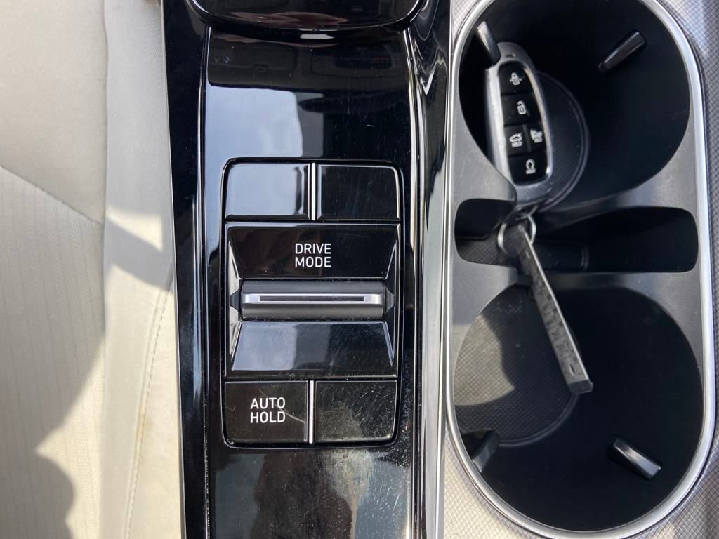 Used 2022 Hyundai Sonata SEL w/ Convenience Package image 29