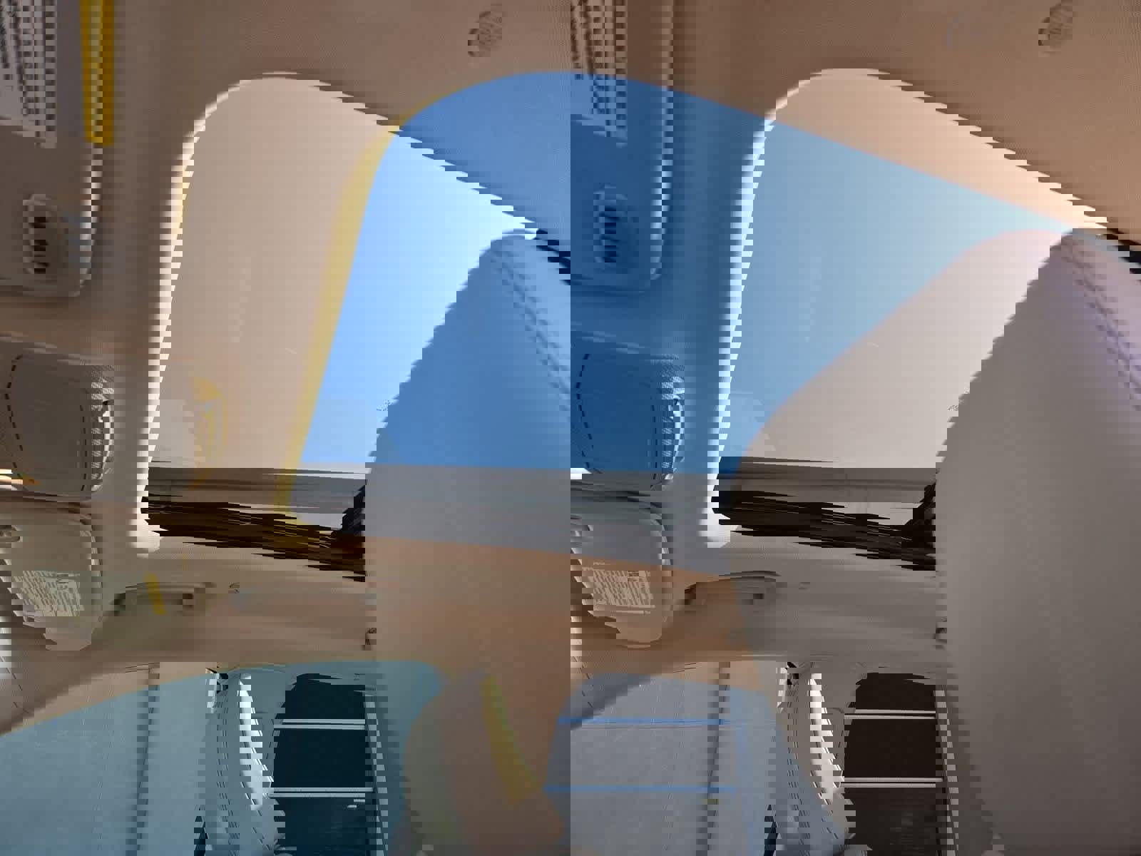 Used 2022 Lincoln Nautilus Reserve image 16