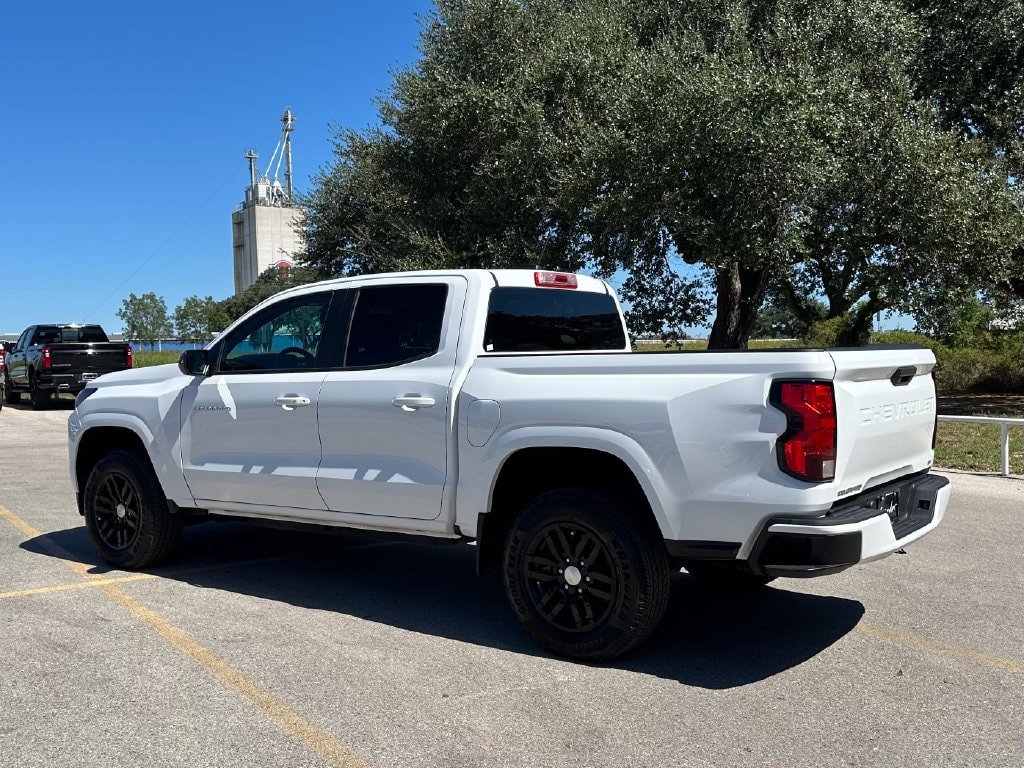 Used 2023 Chevrolet Colorado LT RWD image 7