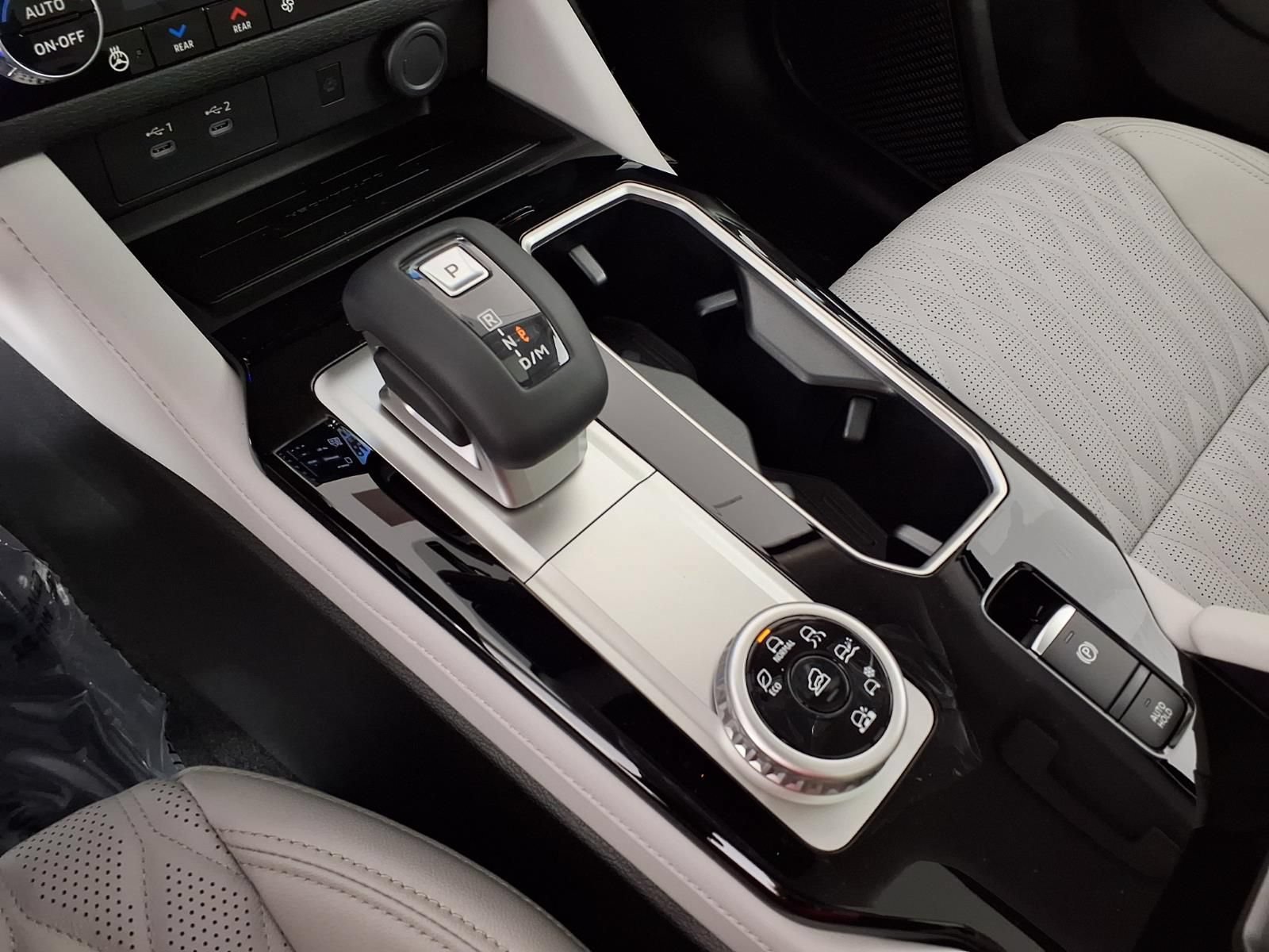 New 2026 Mitsubishi Outlander SEL AWD/4WD image 19