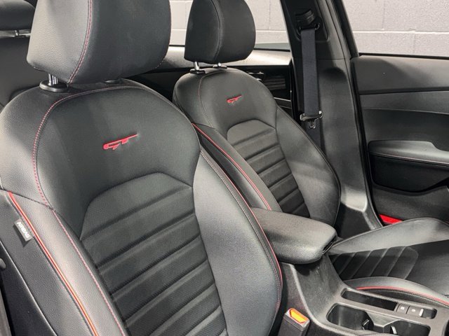 Used 2023 Kia Forte GT w/ GT2 Package image 9
