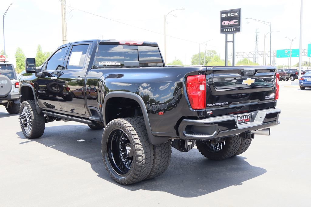 Used 2022 Chevrolet Silverado 3500 High Country w/ Technology Package AWD/4WD image 7
