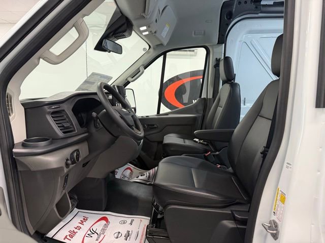 New 2026 Ford Transit 250 148 Medium Roof RWD image 10
