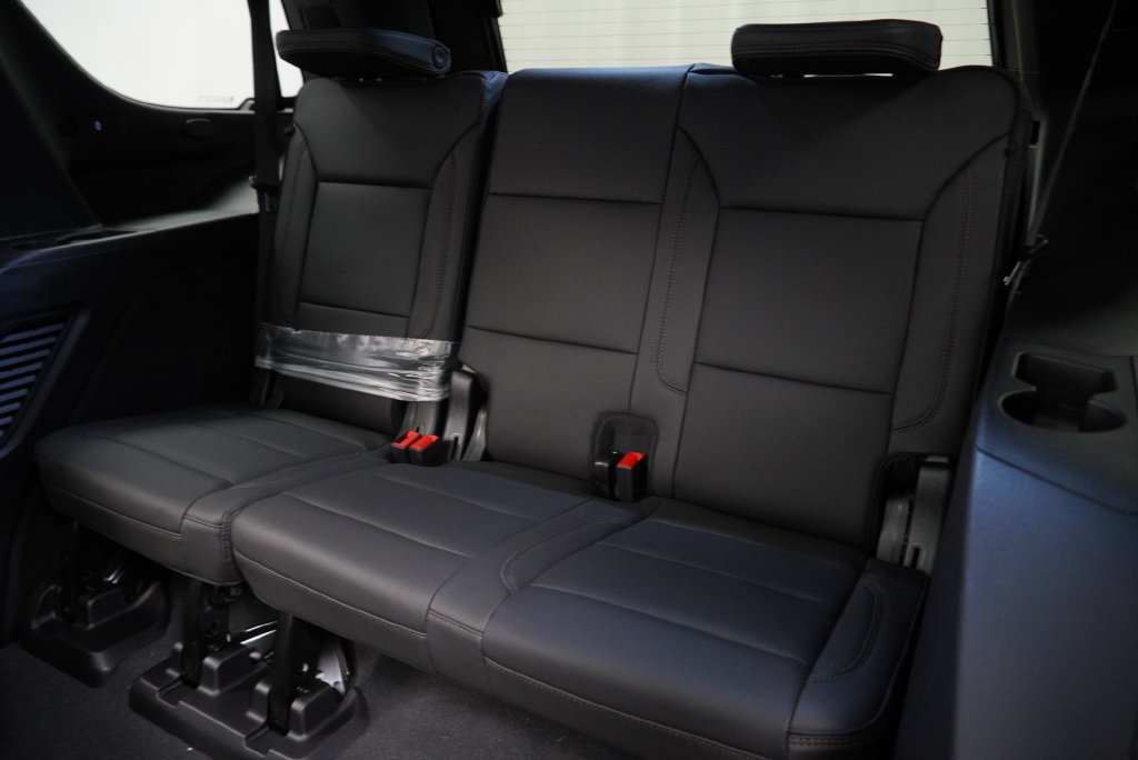 New 2026 Chevrolet Tahoe High Country AWD/4WD image 13