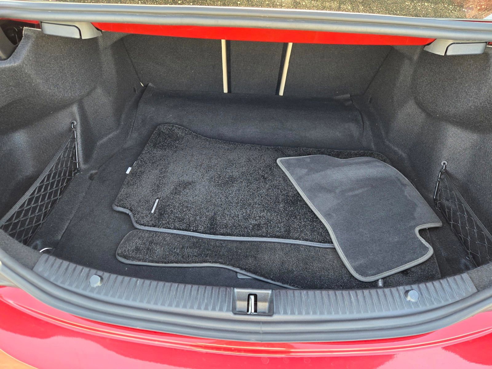 Used 2021 Mercedes-Benz C 300 Sedan image 30
