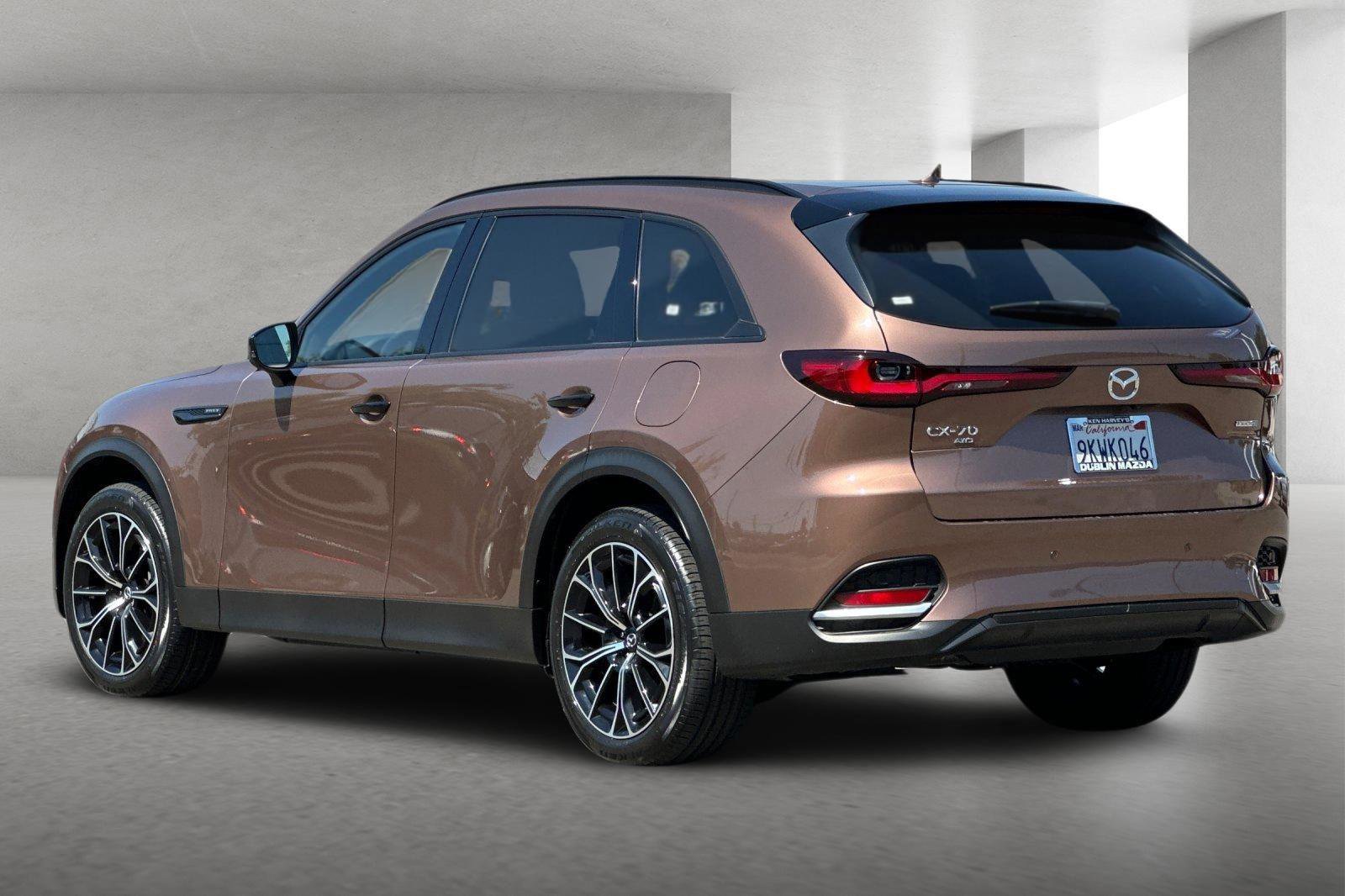 Certified 2025 MAZDA CX-70 Plug-In Hybrid w/ Premium Plus image 6