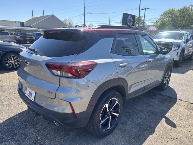 Used 2023 Chevrolet TrailBlazer RS w/ Sun and Liftgate Package image 6