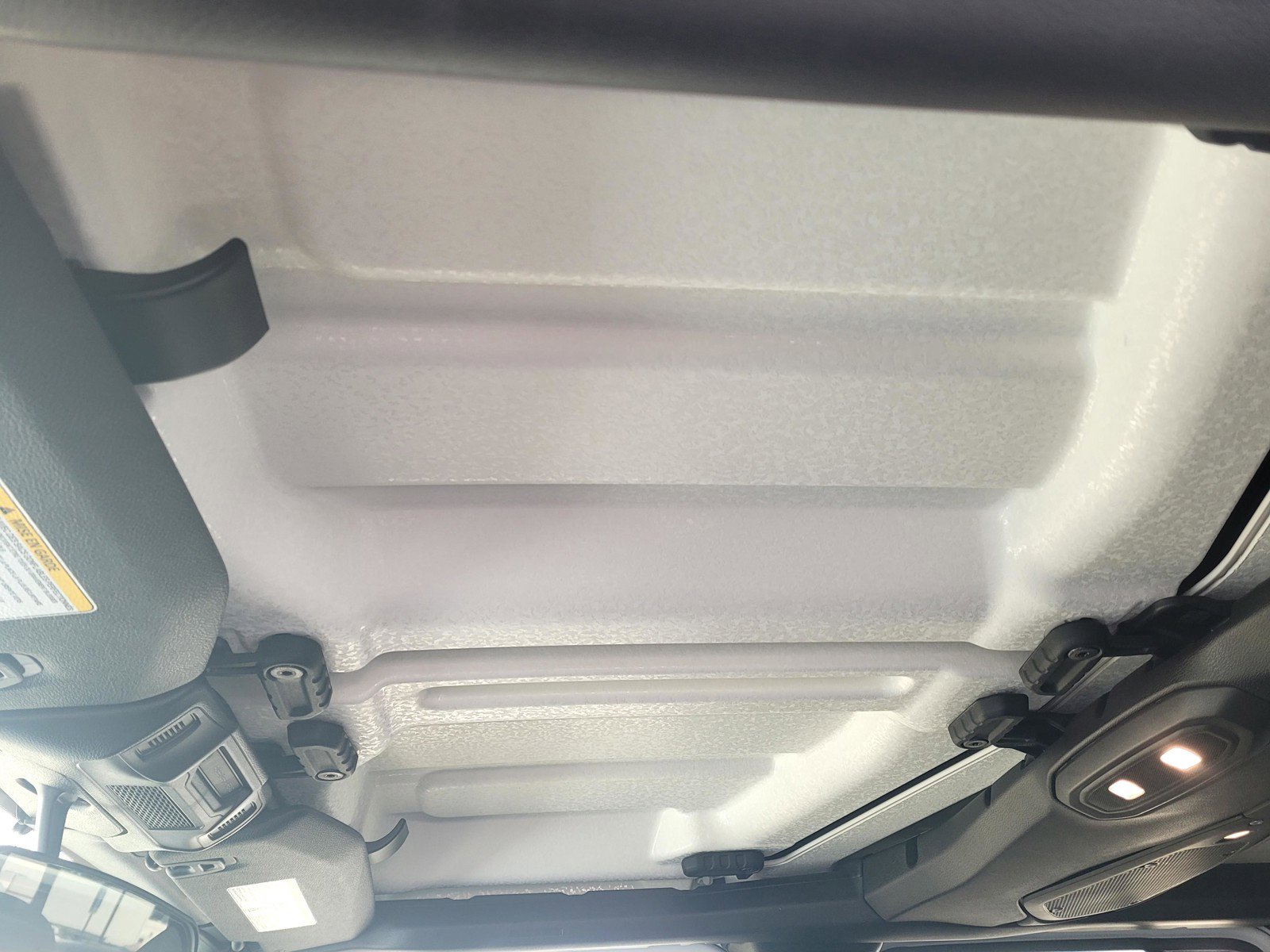 Used 2024 Jeep Gladiator Sport image 10