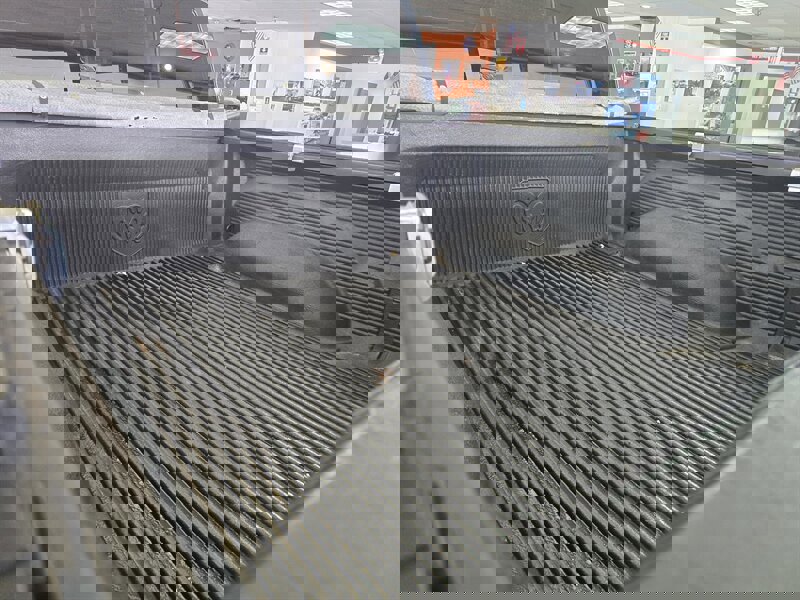 Used 2015 RAM 1500 Sport w/ Sport Premium Group image 34