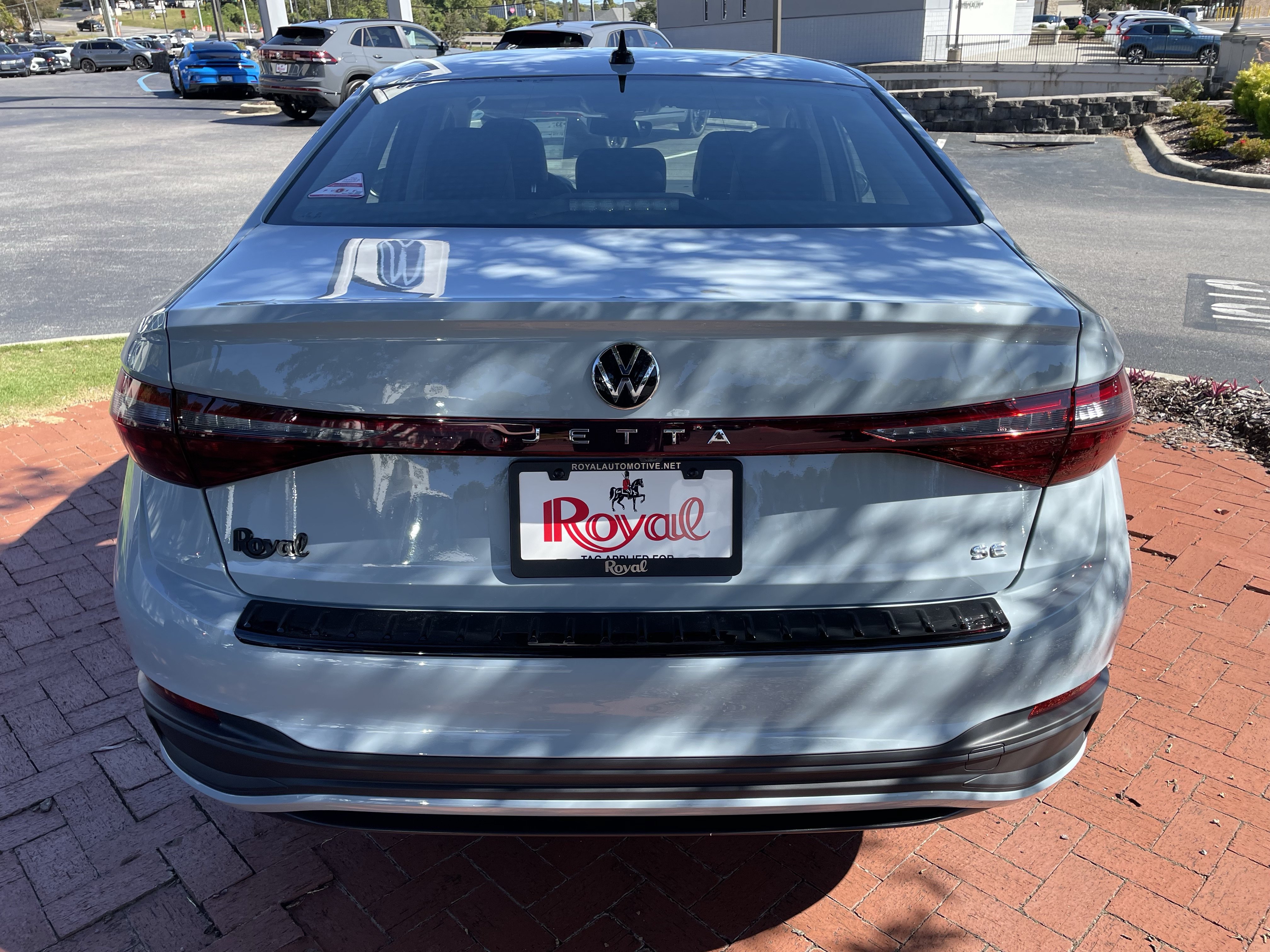 New 2026 Volkswagen Jetta SE FWD image 5