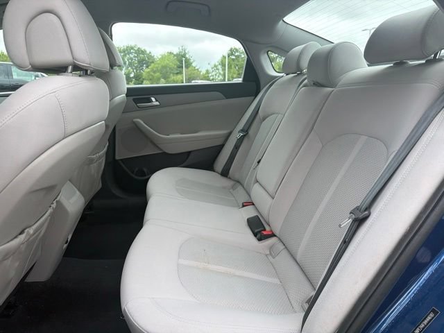 Used 2017 Hyundai Sonata SE FWD image 12