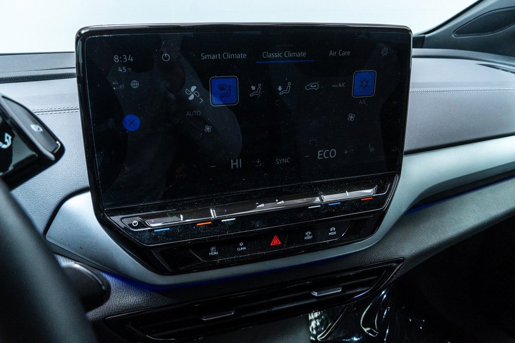 Used 2023 Volkswagen ID.4 Pro image 17